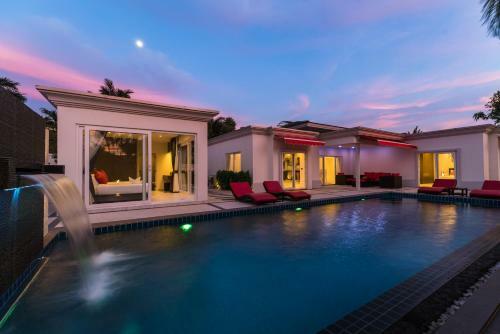 Luxury Pool Villa 54 4br 8-10 Persons
