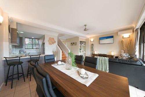 Villa Airlie Waters Townhouse