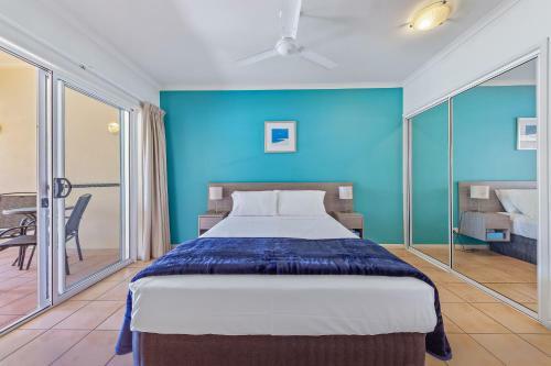 Apartamento Poolside Place