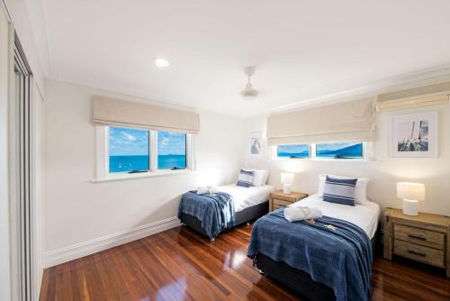 Airlie Beach Seaviews