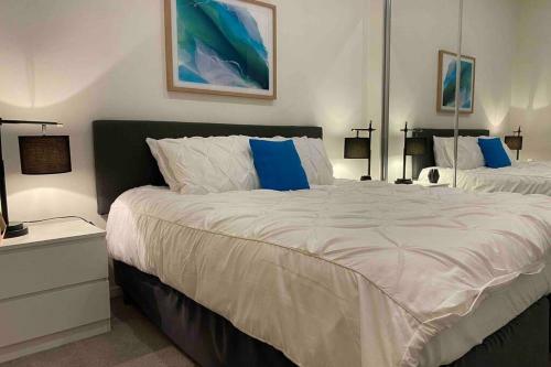 Apartamento Luxe 2br Apt Kingston Pool Parking Wifi Netflix Bbq Wine