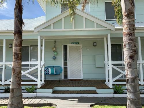 31 Seascape Ave, Cowes