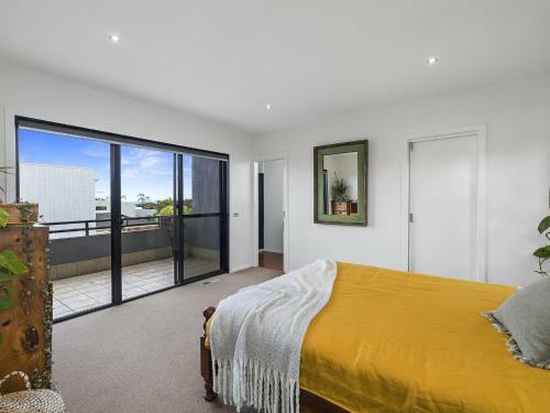 Fischer Beach House 150
