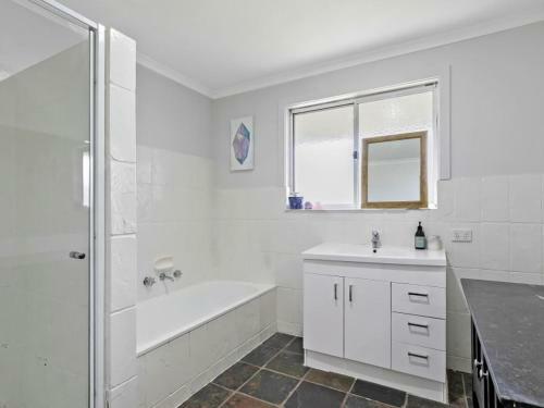 Strathmore Beach House 67
