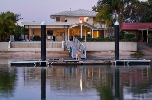 Mulloka Villa. Sunshine Coast Minyama
