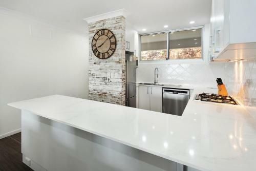 Apartamento Frangipani Beachfront Lodge 202 On Hamilton Island By Hamorent