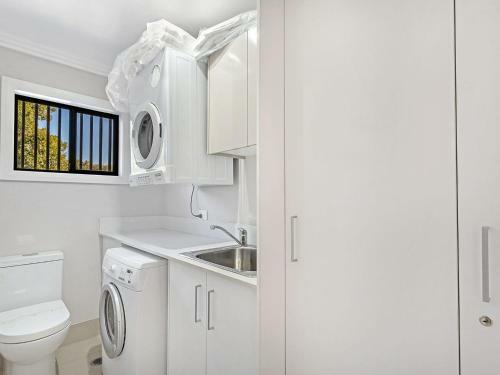 Apartamento Tomaree Road, 16 Downstairs