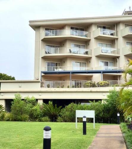 Apartamento 814 Shoal Bay Waterviews