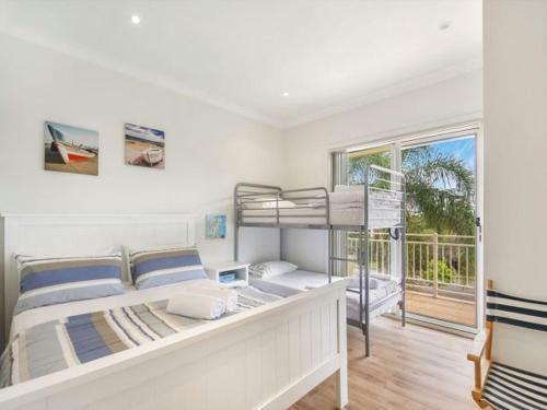 Spacious And Comfortable And Only A Three Minute Walk To The Beach