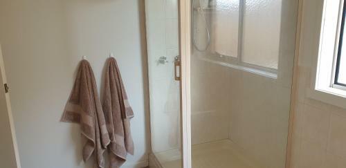 Bed & Breakfast Quiet Room Own Bathroom Golden Square