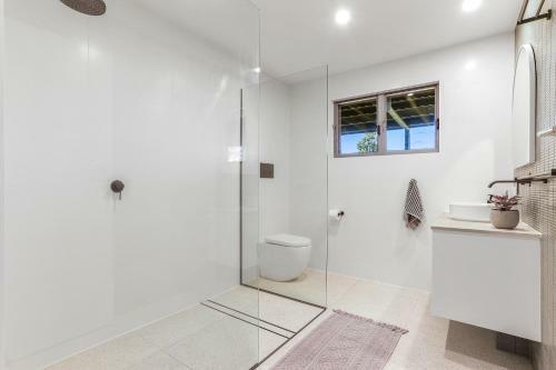 Ultimate Beachfront Escape, Sunrise Beach