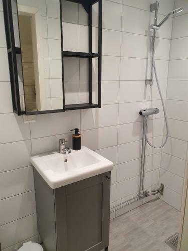 Skogsb�ckens Stugby Ab