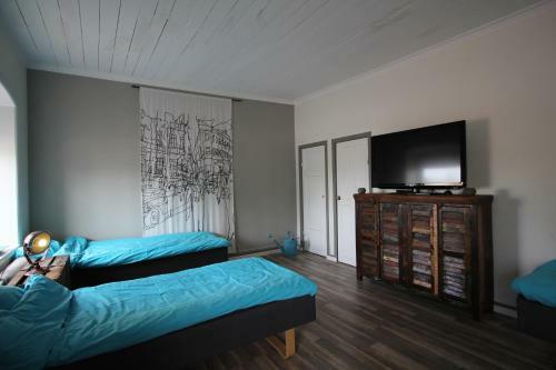 Alyhr Apartments