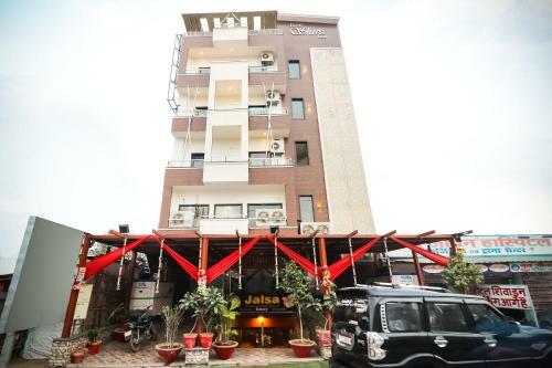 Hotel Capital O 15422 Shiva Inn