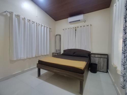 Hotel Opulence Resort, Alibaug