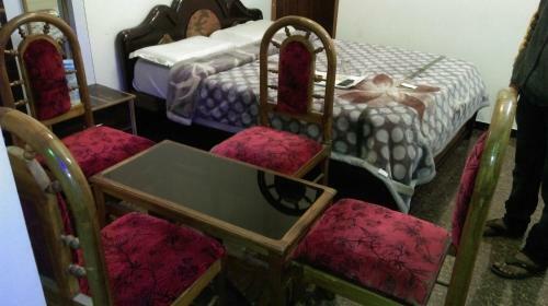 Hotel Sv Residency