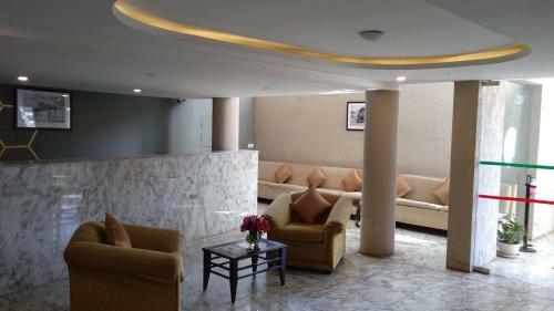 Hotel Mango Hill Central Ooty