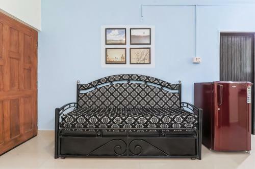 Hostal Oyo Home 81707 Elegant 1bhk Varca