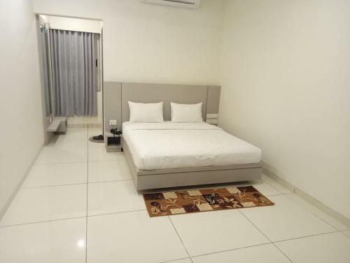 Hotel Orbit