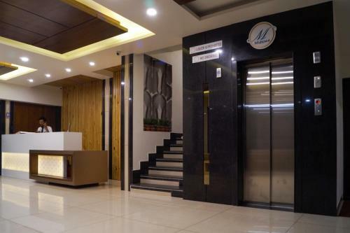 Hotel Midtown,vadodara