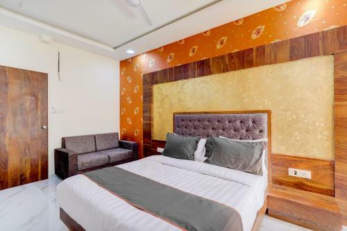Collection O 87133 Hotel Moon View