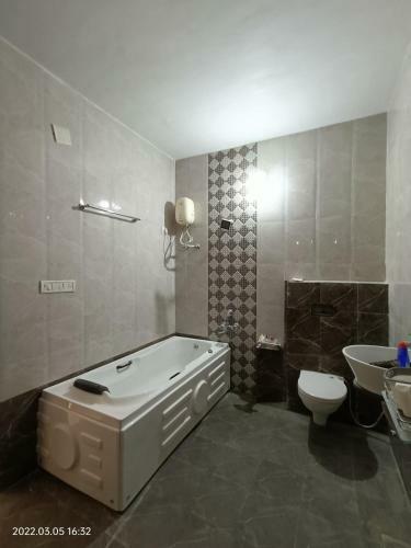 Apartamento Infinity Home Stay - 4 Bhk Penthouse