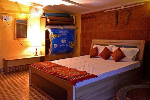 Turtle Beach Hut