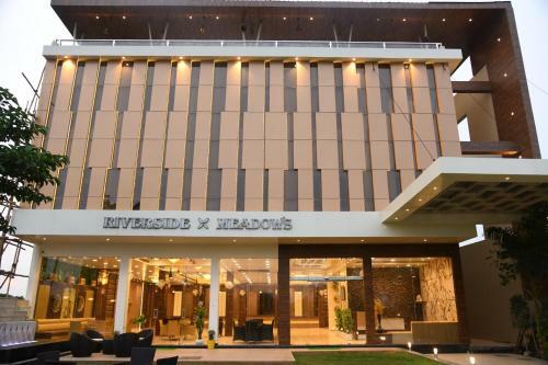 Hotel River Side Meadows
