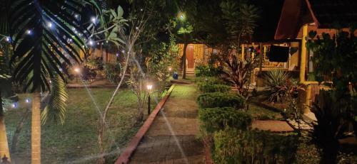 Villa Savithri Inn Cottages
