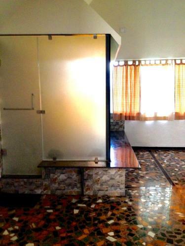 Anandvan Holiday Homes, Wai
