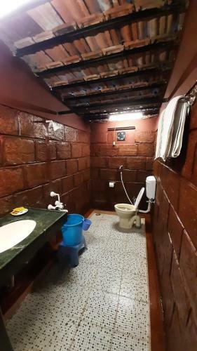 Anandvan Holiday Homes, Wai