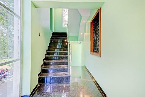 Oyo Flagship 80650 Hotel Green Way