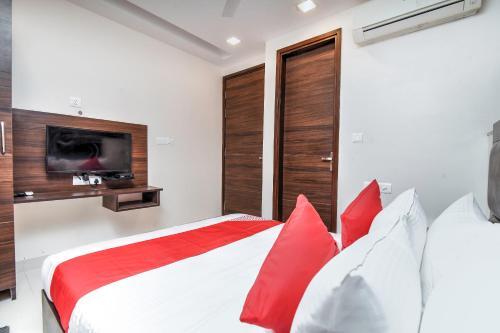 Oyo 74233 Hotel N Grand 2
