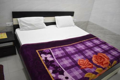 Hotel Trilok Dham By Wb Inn