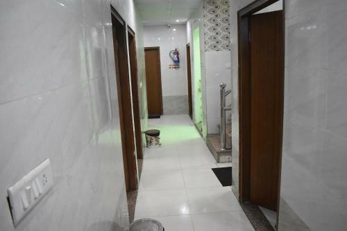 Hotel Trilok Dham By Wb Inn