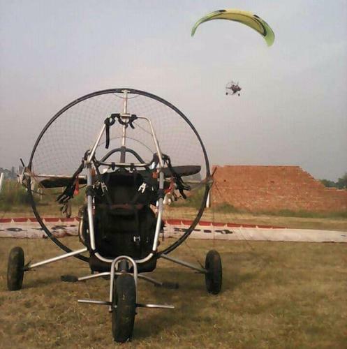 Power Paragliding (Air Safari)