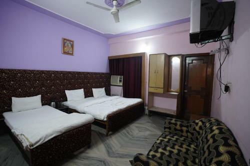 Hotel Satyam Dham By Wb Inn