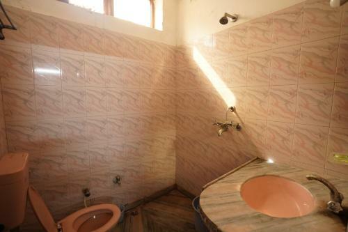 Hotel Satyam Dham By Wb Inn