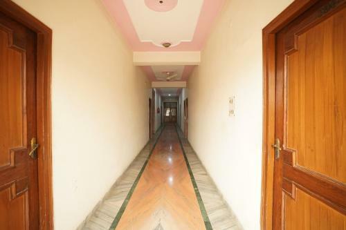 Hotel Satyam Dham By Wb Inn