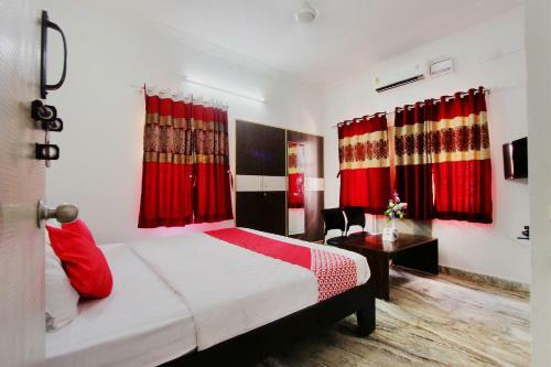 Hotel Oyo 14143 J S S Comfort