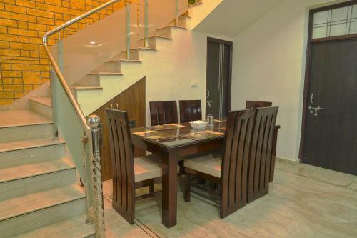 Bed & Breakfast Vanya Shri Home Stay
