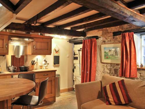 Little Cottage