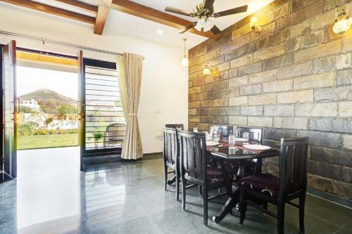 Stayvista At Nirvana Villa