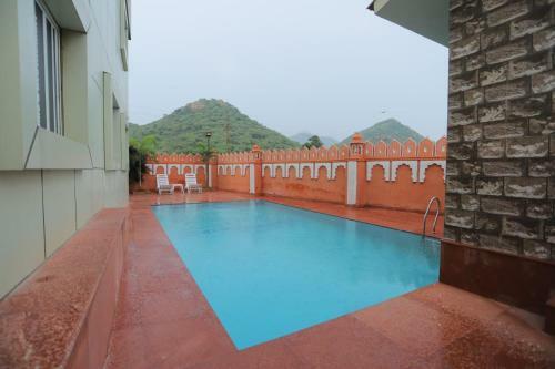 Hotel Raha