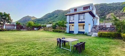 Eko Stay - Pashmina Villa