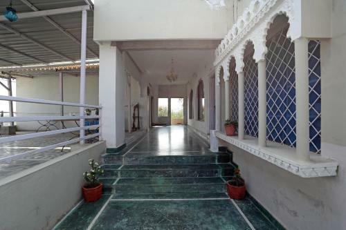 Hostal Oyo 81306 Home Modern Stay