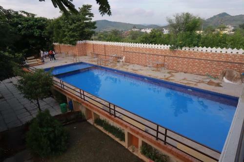 Hotel The Lavit Malhar Inn