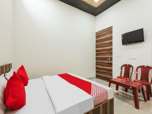 Oyo Flagship 86725 Hotel Chauhan