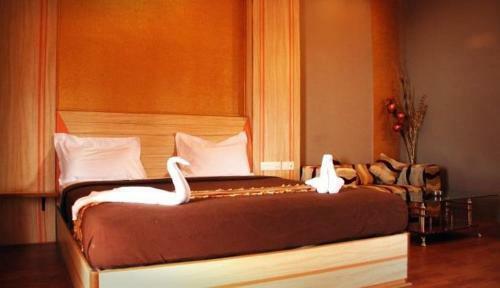 Hotel Vihal Estancia Holiday Inn