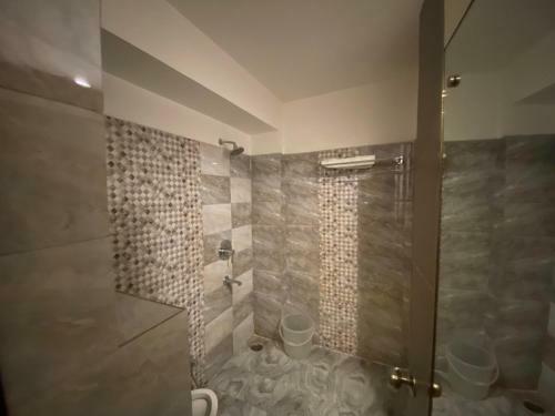 Hotel Starlit Select Nirvana